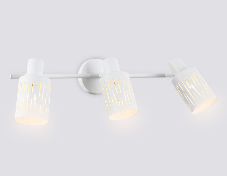 Спот Ambrella Light TR8665